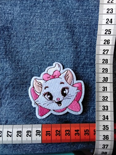 écusson marie les - 🐱,