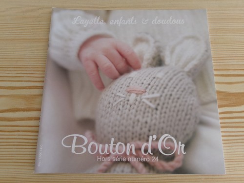 Bouton 24 tricot - bouton-d'or,
