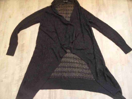 Cardigan léger motif troué