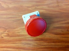 Socle prise chantier / industrielle verrouillable IP67 triphasé 3 Pôles + terre