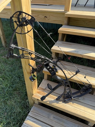 Hoyt alpha 32 - alpha, ax-2