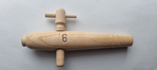 Robinet bois neuf de 6 - ,