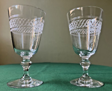 2 anciens grands verres eau cristal gravé XIXéme Baccarat/Saint Louis déco frise