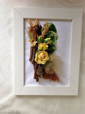 Cadre fleur sur pieds ou a accrocher 21,5 cm sur 16,5 cm neuf