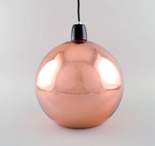 Tom Dixon (b. 1958), designer britannique. Pendentif de plafond rond de coule...