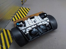 1/18  Moteur Aston Martin DB9 Solido