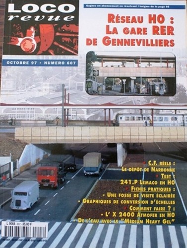 Loco revue 607 - revue, gare