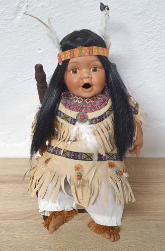 Poupée vintage porcelaine - en,