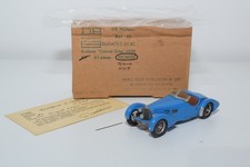 B100 1:43 DB MODELS KIT 10