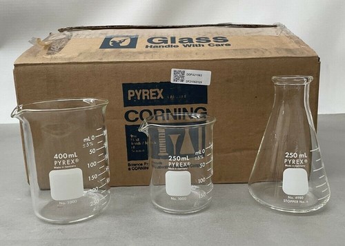 Mixed lot pyrex - mixed,