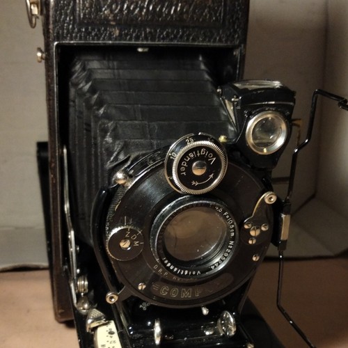 Appareil photo folding - photo,