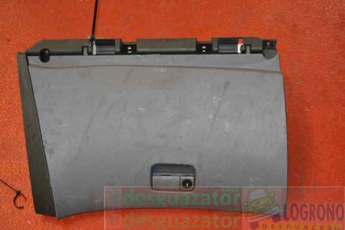 68520av200 boîte gants - boîte,