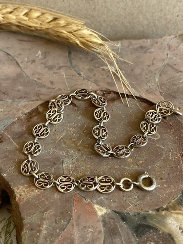 Ancien vintage fin - fin, petit