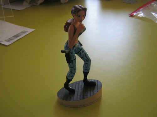 Figurine lara croft tomb - figurine,