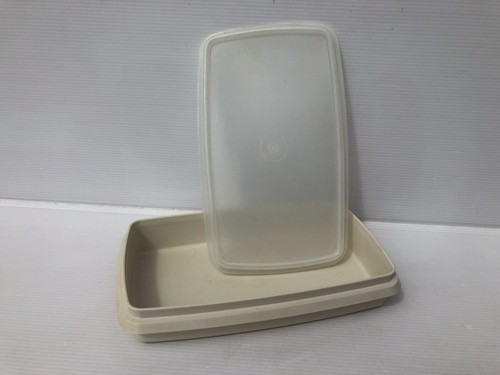 Tupperware jolie boite - ⭕,