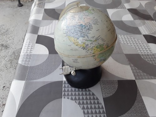Ancien globe terrestre - globe,