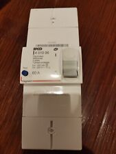 Disjoncteur différentiel 60A 500mA de marque Legrand Etat neuf