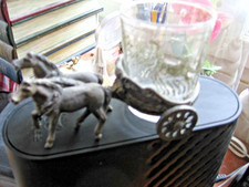 Char romain en argent porte