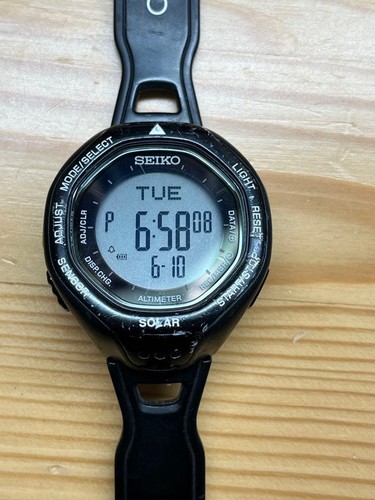 Montre noire solaire seiko - noire,