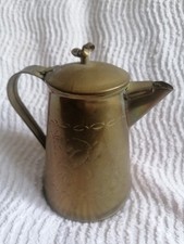 Ancienne cafetière théière en laiton