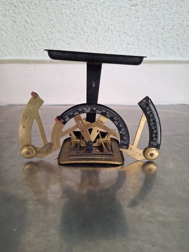 Ancienne balance bilatéral - balance,