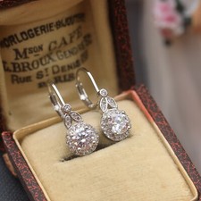 Boucles d'oreille Dormeuse