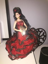 poupée folklorique ancienne