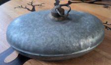 Ancienne bouillote chaufferette ovale en métal acier galvanisé, zinc et laiton ?