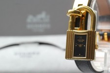 [Exc+5 avec boite] Montre