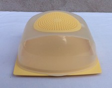 TUPPERWARE - CAVE OU CLOCHE A