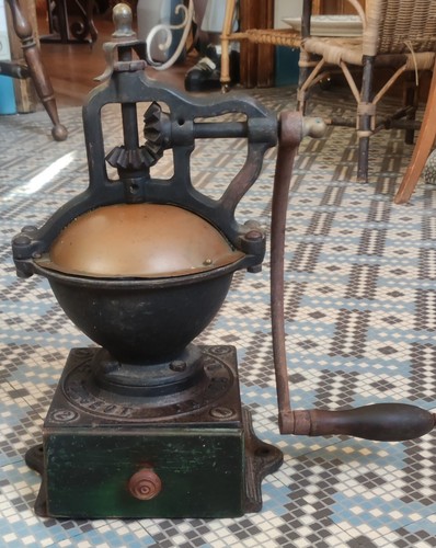 Ancien grand moulin café - ancien,