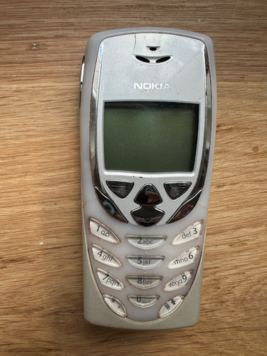 Téléphone mobile nokia 8310 - téléphone,