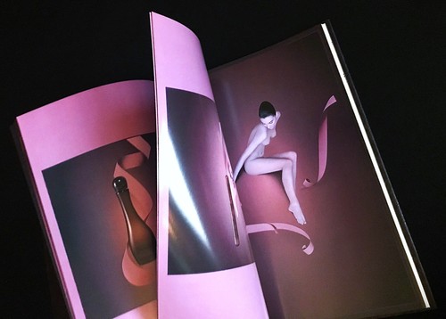 Grand livre haute - grand, parfumerie