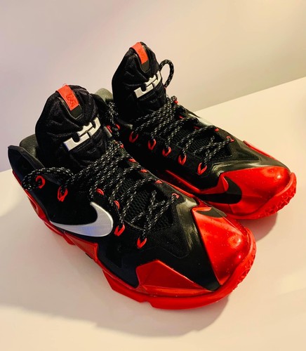 Sneakers homme nike - lebron,