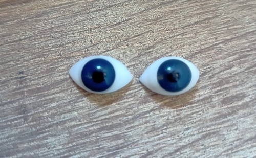 2779 eyes ancient sulphide - eyes, in