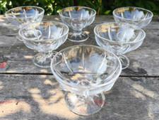 6 coupes à glace sur pied en