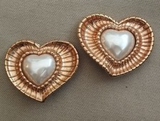 Guy Laroche Paris boucles d'oreilles vintage couture Cœur doré et Perle