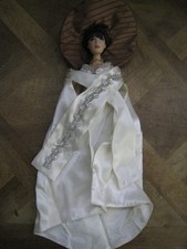 poupée mannequin marque "MADAME ALEXANDER" "Love is in détails" Taille 40cm_PM91