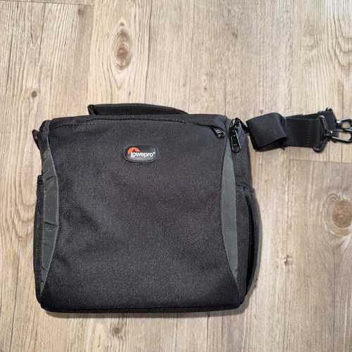 Lowepro format 160 - 160, bag