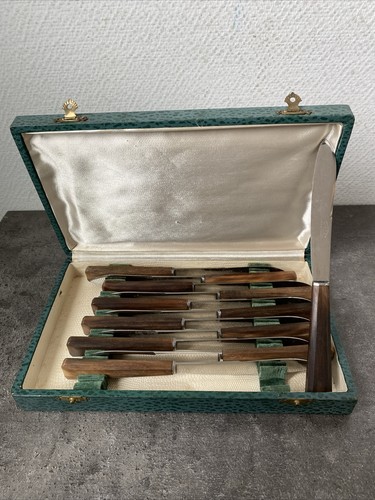 Coffret anciens couteaux à - coffret,