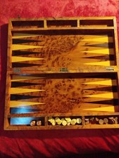 jeu de backgammon