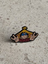Pin’s LC Waïkiki ••