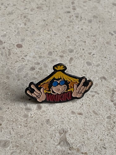 Pin waïkiki - lc, ••