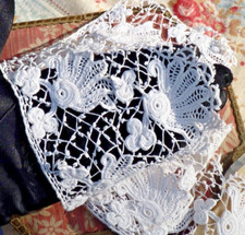 ANCIEN VOLANT en GUIPURE D'IRLANDE vers 1900, Jamais monté de 1,55 m/ 11 cm