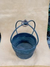 ancien pot à graisser huiler  cuivre ou laiton pour horloge , carillon d'église?