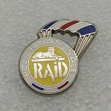 Pin's-RAID-PARACHUTE-Jaune-Police National-Unité d’Elite-P3C2