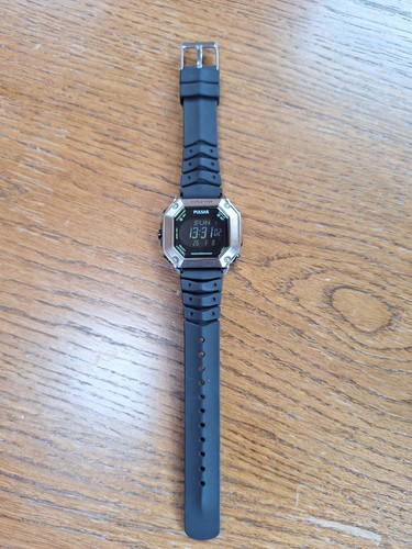 Montre digitale pulsar world - digitale,