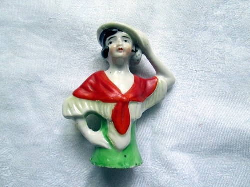 Demi figurine poupee marquise - poupee,