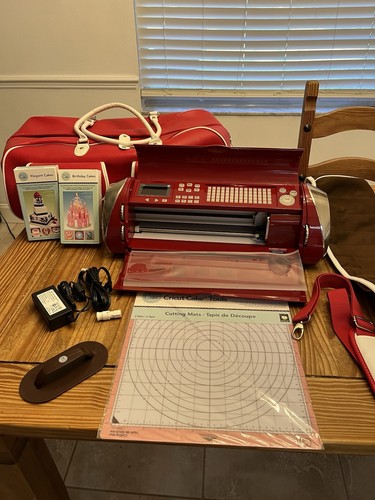 Cricut cake machine cuts - machine,