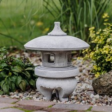 Lanterne japonaise en pierre